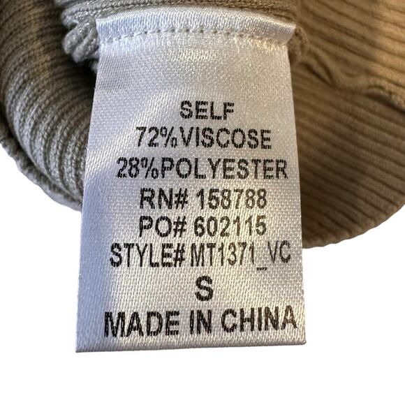 Mable ANTHRO small Monroe mocha tan off shoulder long sleeve crop strap ribbed - Picture 9 of 12